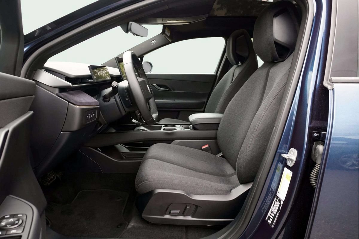 Used 2023 Fisker Ocean Ultra AWD/4WD image 17