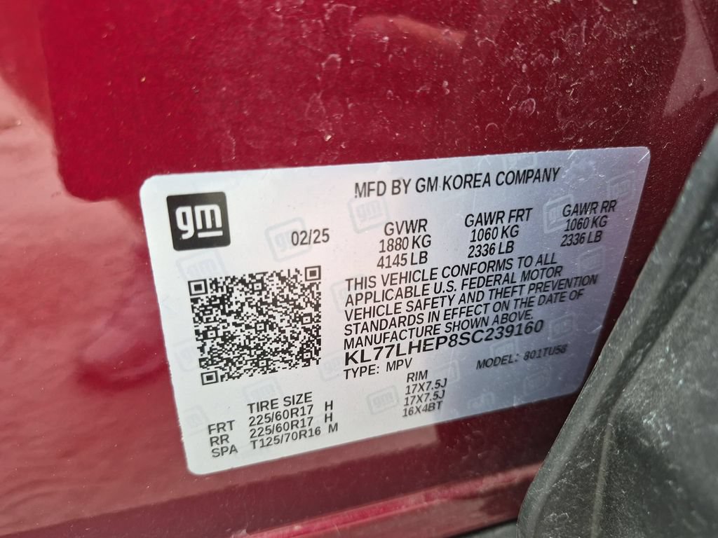 Used 2025 Chevrolet Trax LT w/ LT Convenience Package FWD image 35