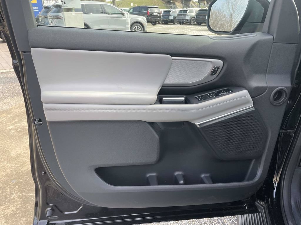 New 2026 Ford Expedition Max Active RWD image 15