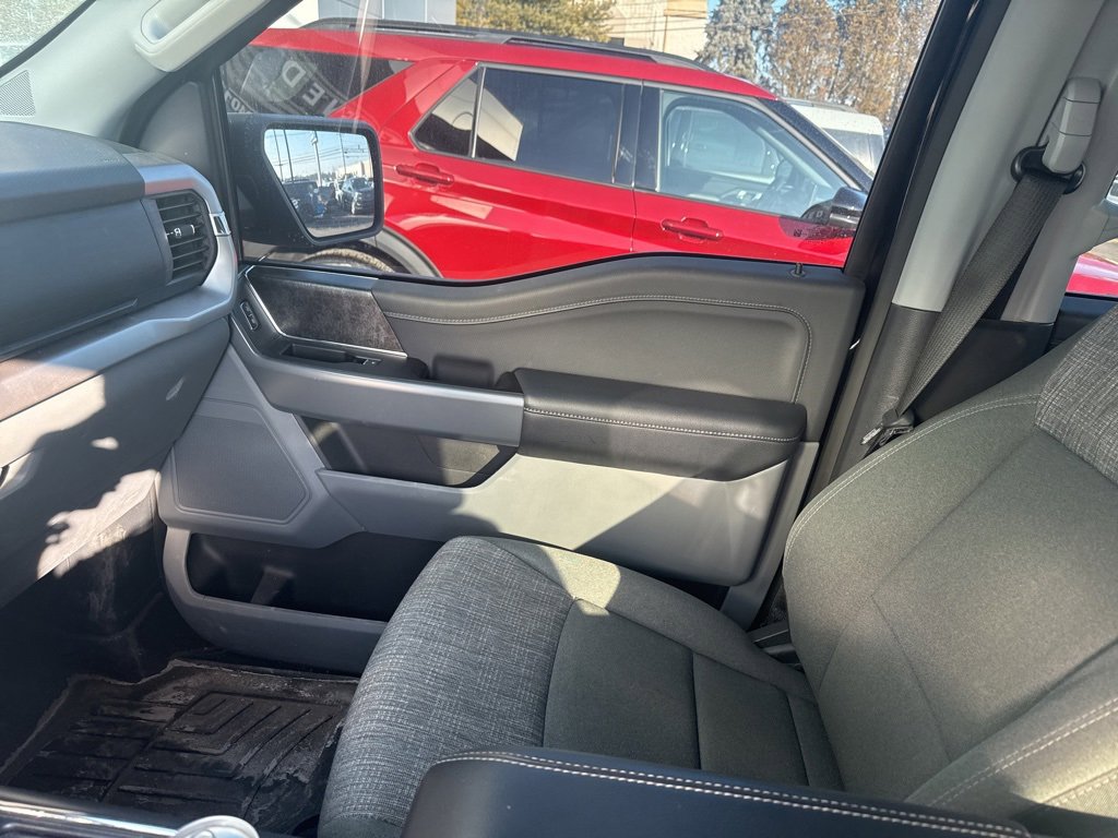 Used 2022 Ford F150 XLT w/ Equipment Group 302A High image 14