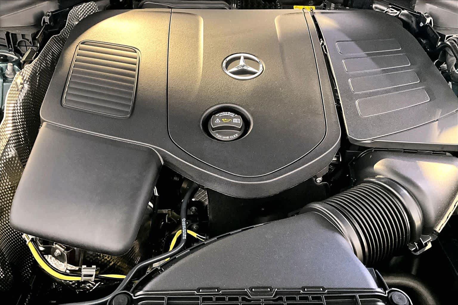 New 2026 Mercedes-Benz GLC 300 4MATIC image 14