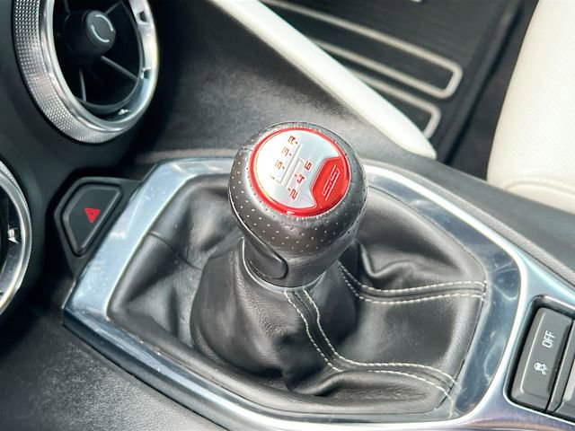 Used 2022 Chevrolet Camaro SS image 16