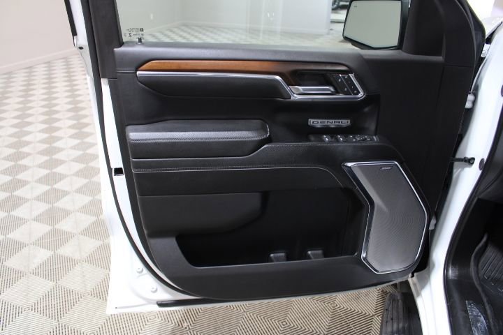 Used 2024 GMC Sierra 1500 Denali image 18