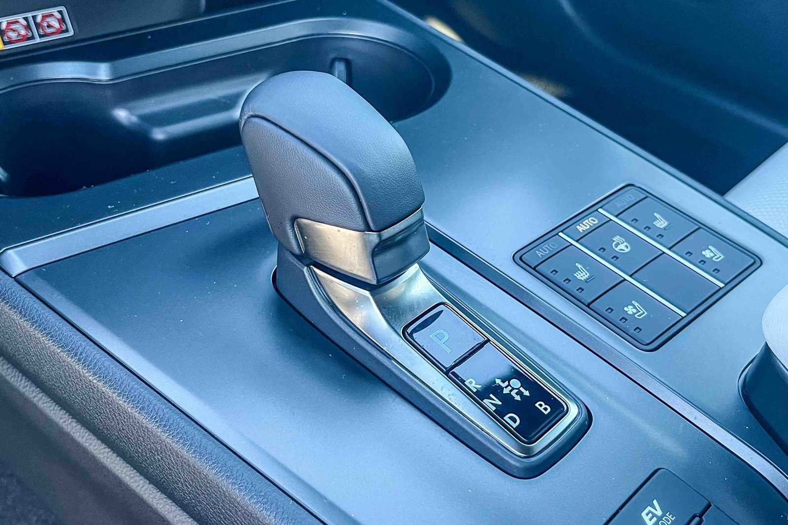 New 2025 Lexus UX 300h AWD image 20