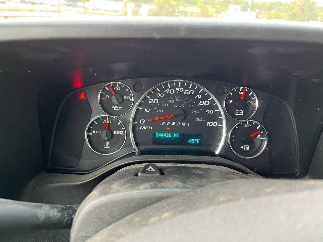 Used 2018 Chevrolet Express 3500 Extended w/ Driver Convenience Package image 10