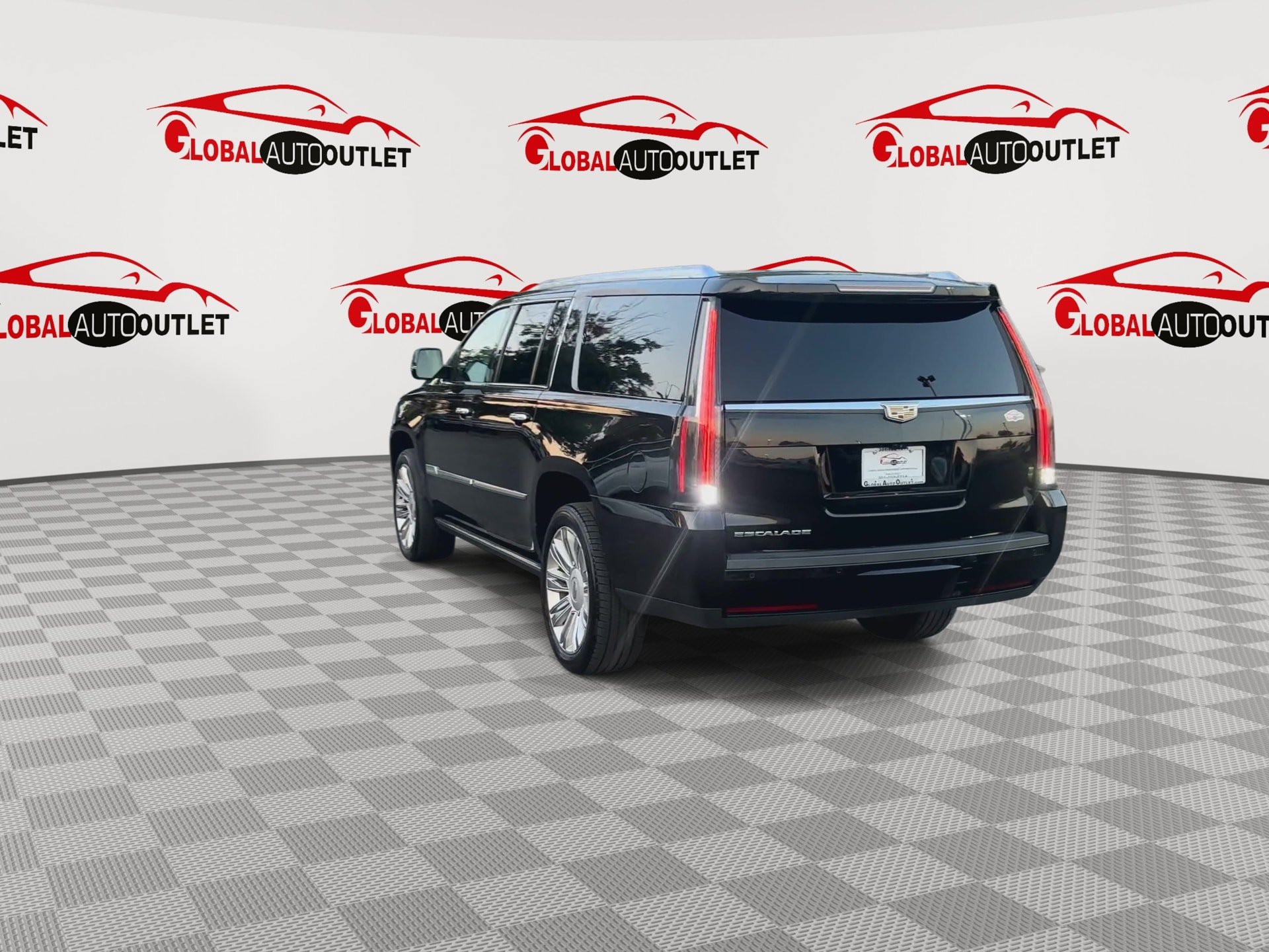 Used 2019 Cadillac Escalade ESV Platinum AWD/4WD image 7