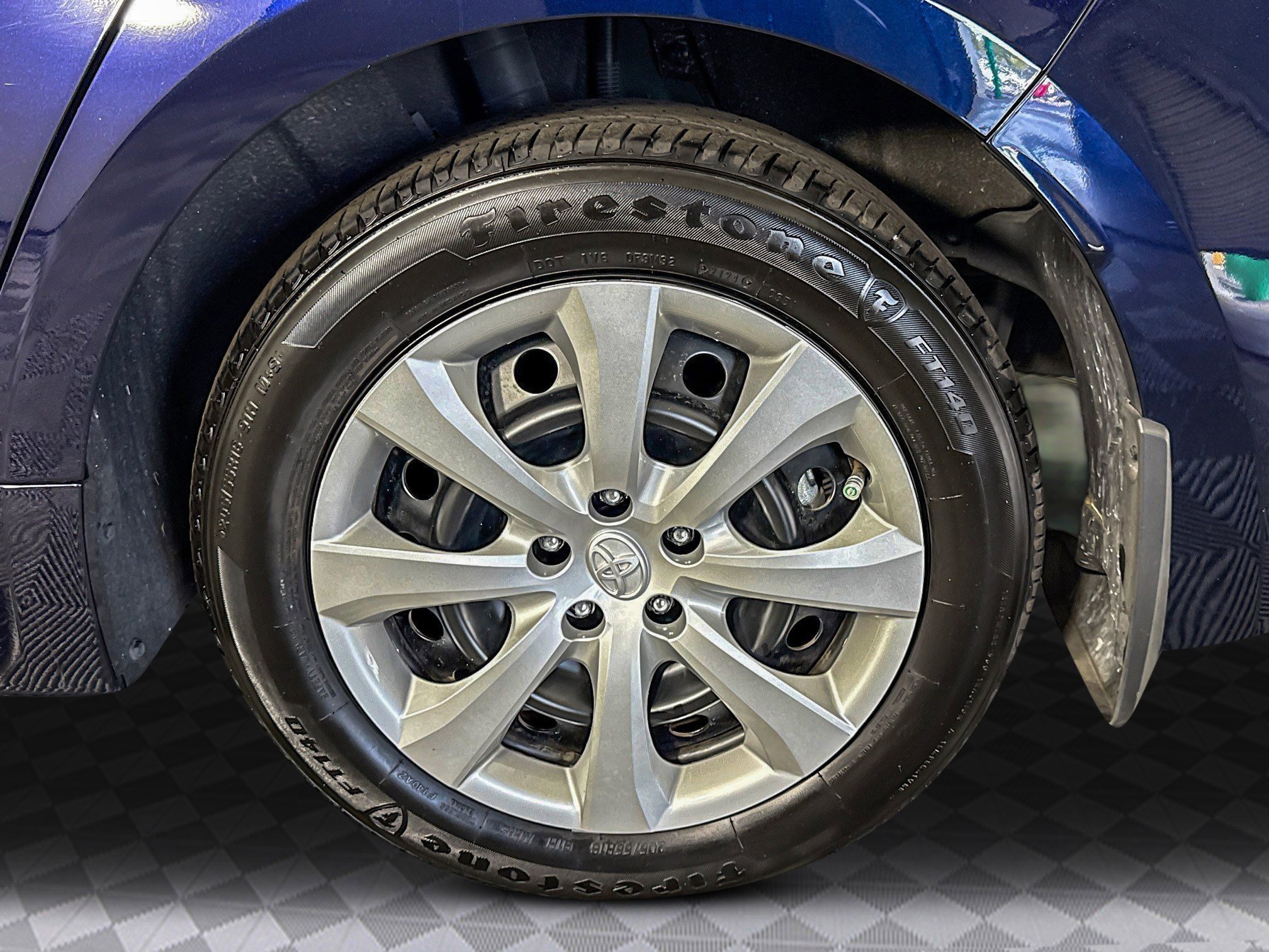 Used 2025 Toyota Corolla LE image 37