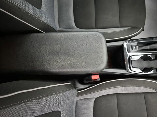 Used 2023 Chevrolet TrailBlazer LT w/ Convenience Package image 37