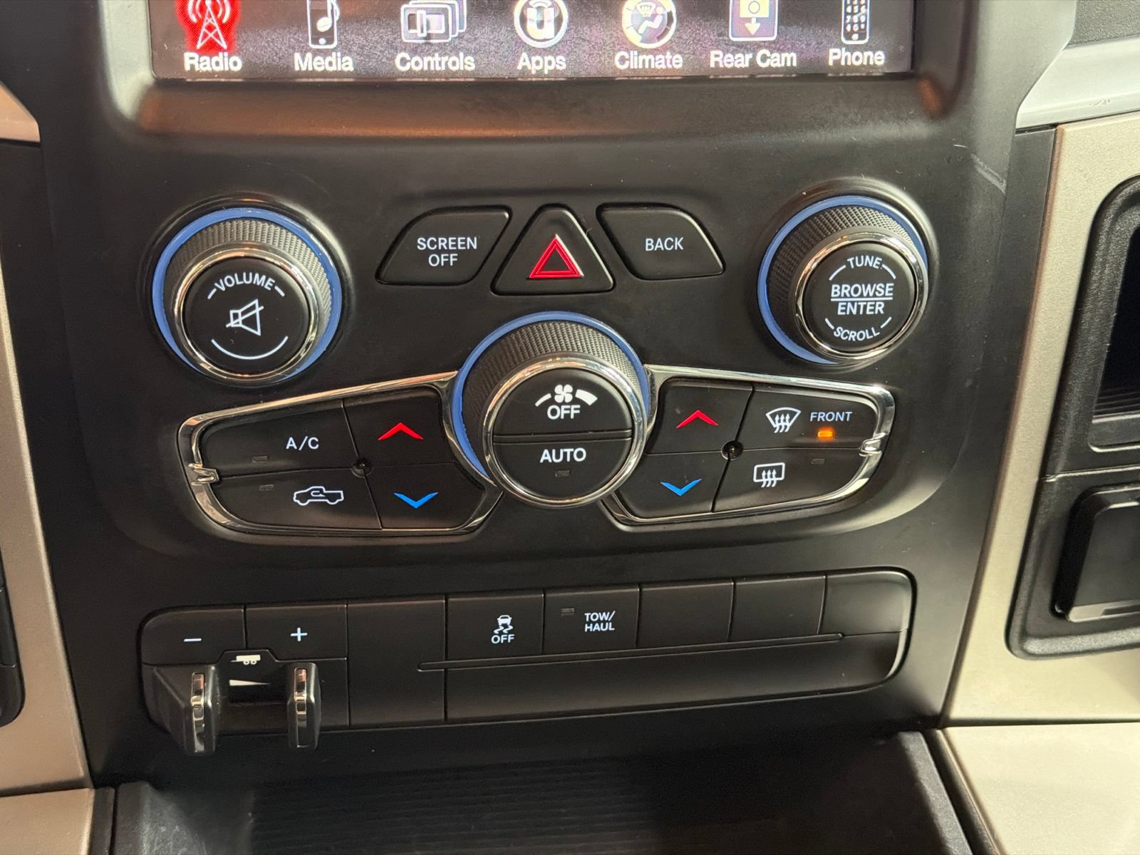Used 2017 RAM 1500 Outdoorsman AWD/4WD image 24