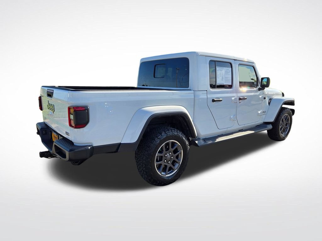 Used 2020 Jeep Gladiator Overland w/ LED Lighting Group AWD/4WD image 3