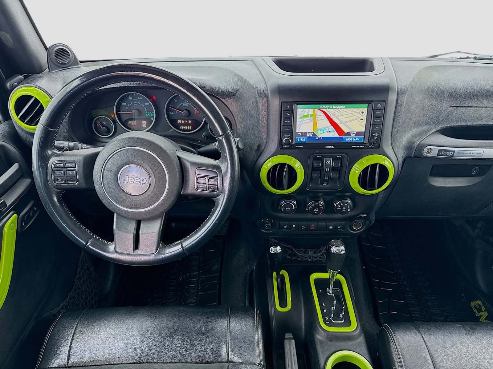 Used 2012 Jeep Wrangler Unlimited Rubicon AWD/4WD image 13
