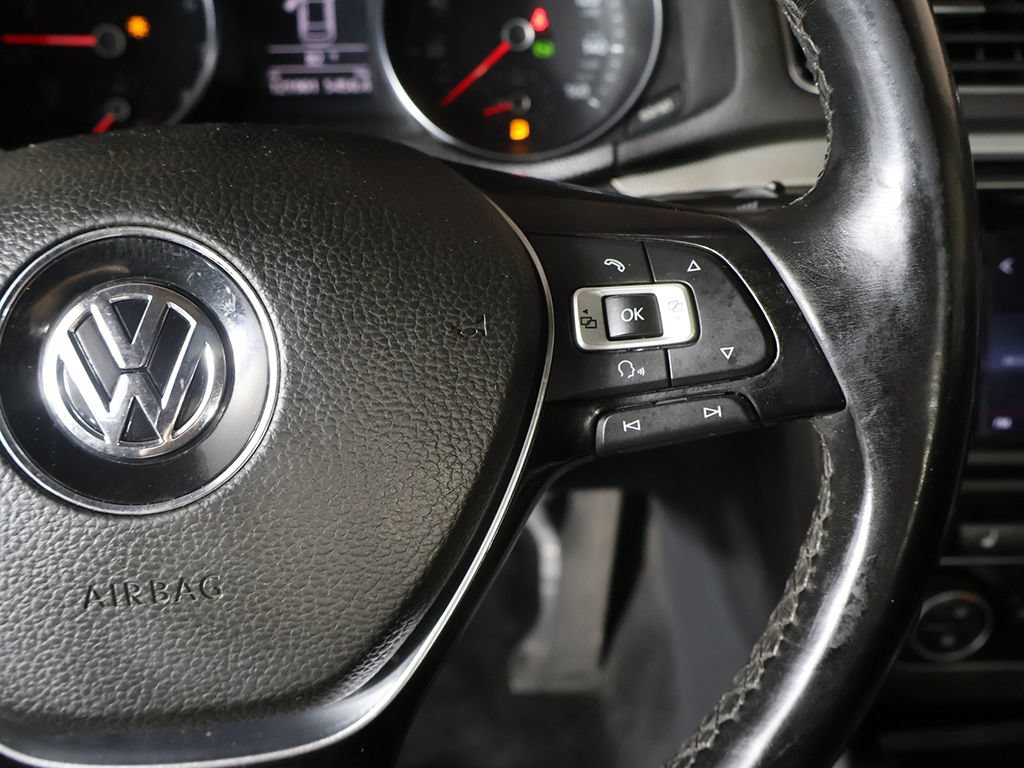 Used 2017 Volkswagen Passat 1.8T SE FWD image 33