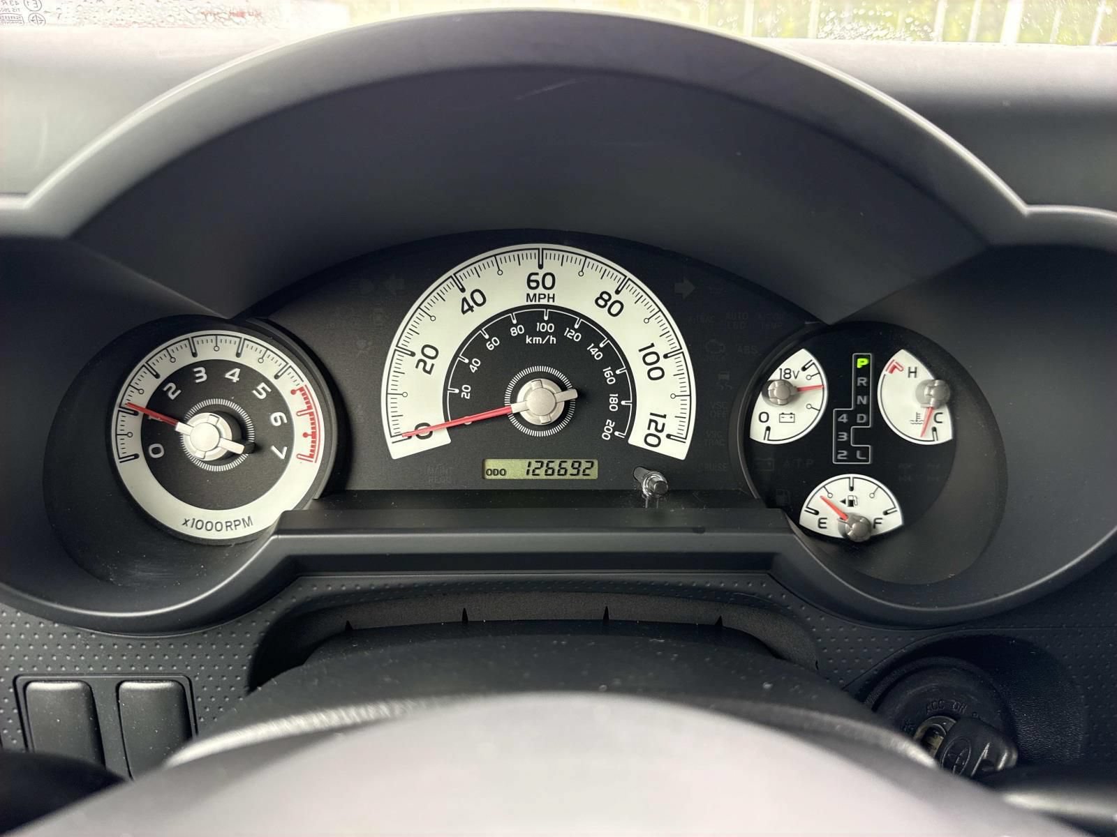 Used 2007 Toyota FJ Cruiser 4WD image 18