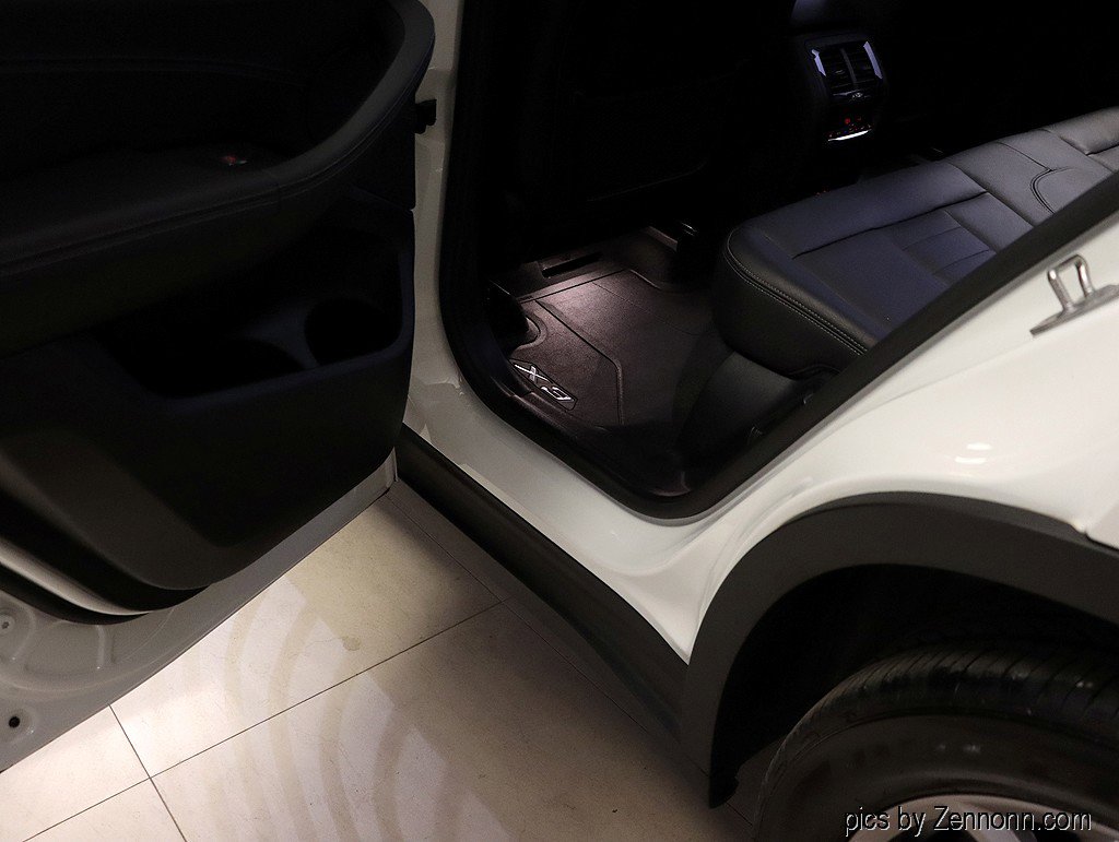 Certified 2023 BMW X3 xDrive30i w/ Premium Package image 27