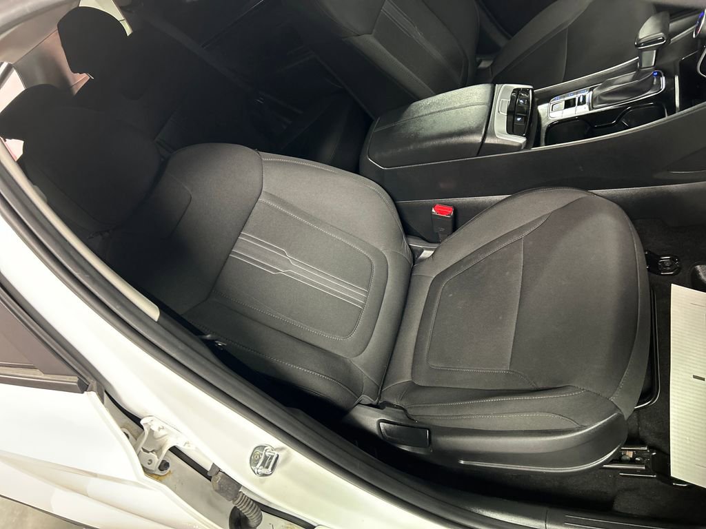 Used 2023 Hyundai Tucson SEL w/ Cargo Package image 23