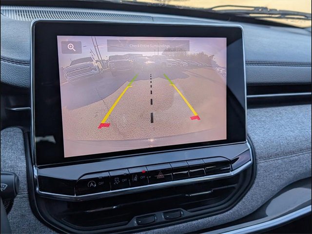 Used 2022 Jeep Compass Latitude w/ Sun and Sound Group image 12