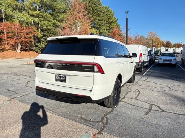 New 2025 Lincoln Navigator Reserve w/ Jet Appearance Package image 7