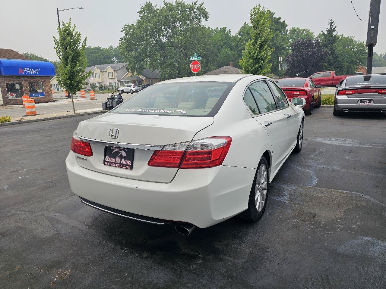 Used 2015 Honda Accord EX-L image 11