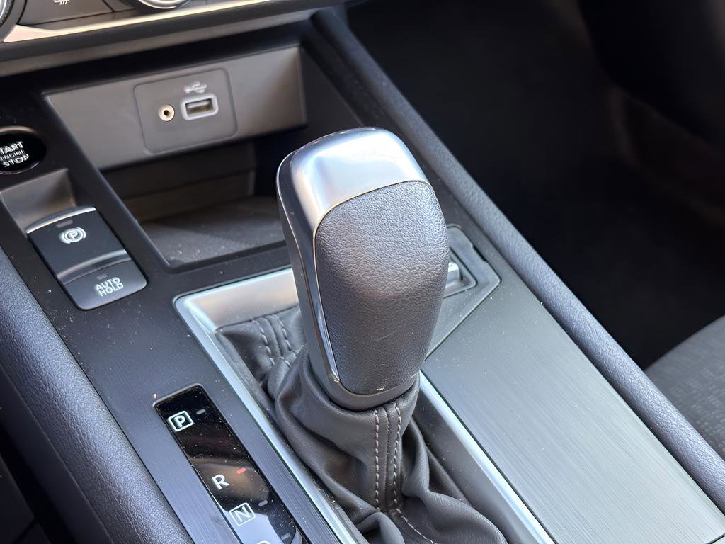 Certified 2025 Nissan Kicks S image 19