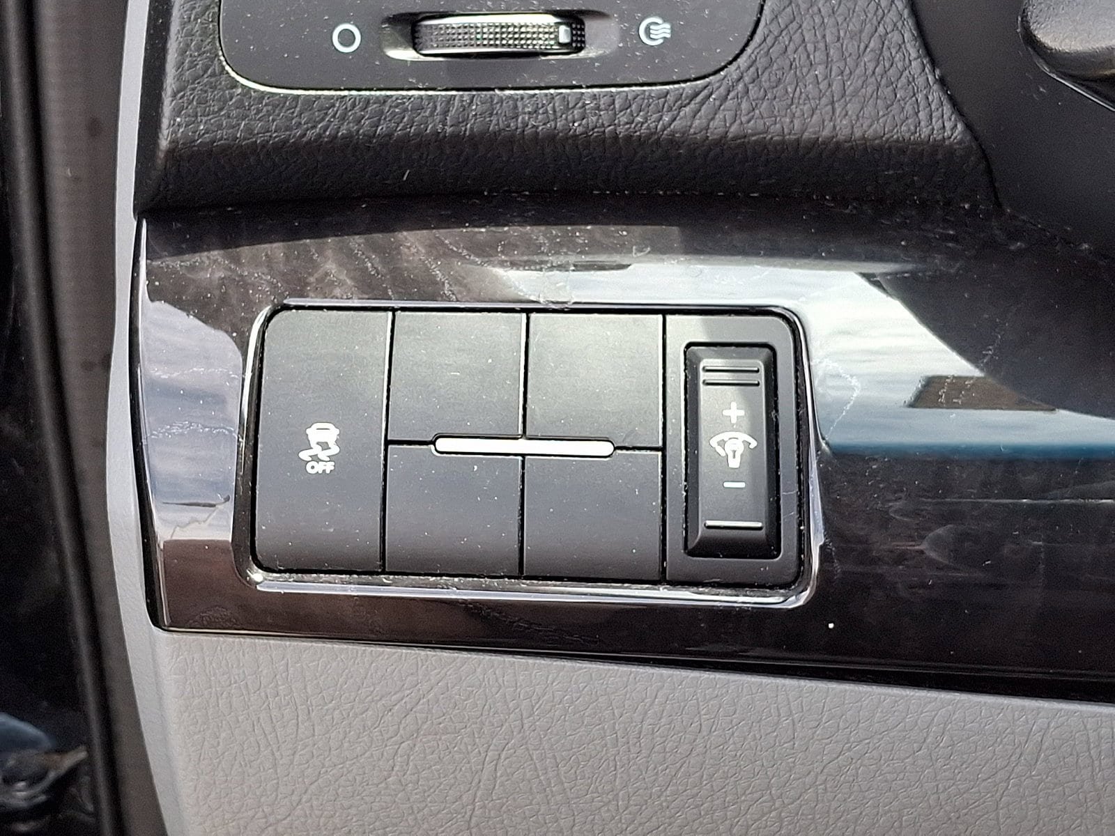 Used 2015 Kia Sorento LX FWD image 23