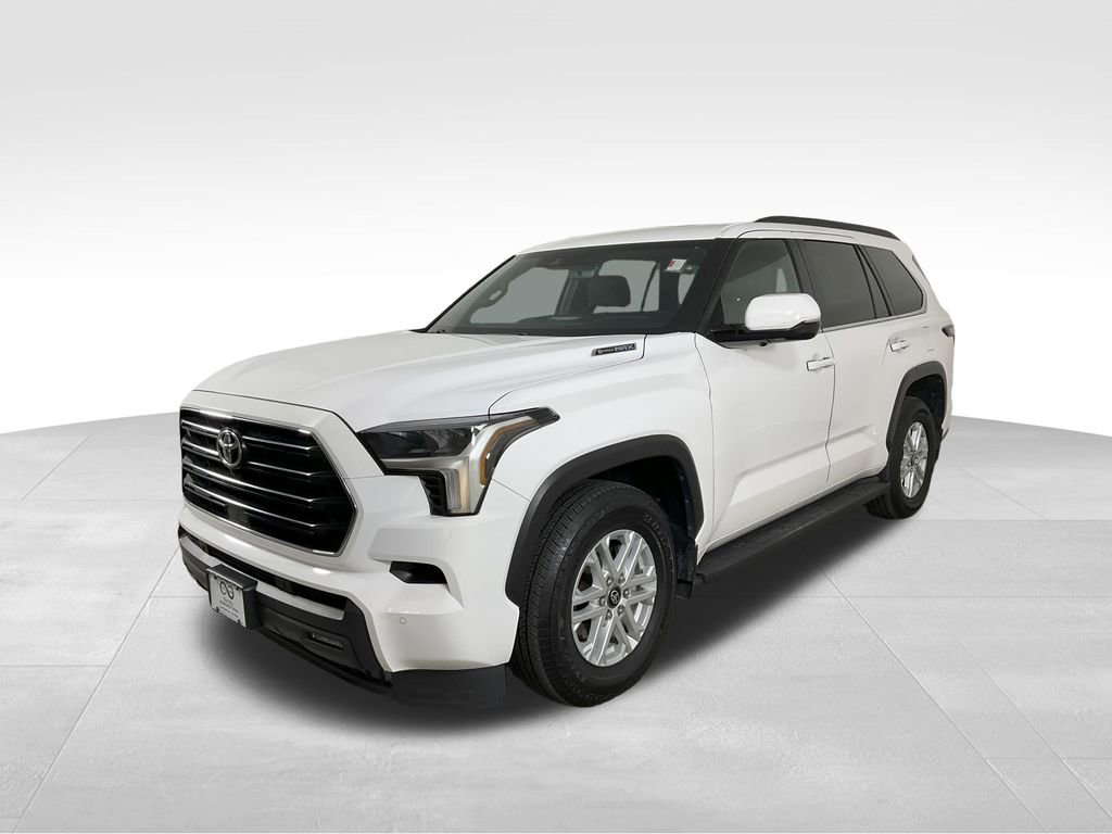 Certified 2025 Toyota Sequoia SR5 image 4