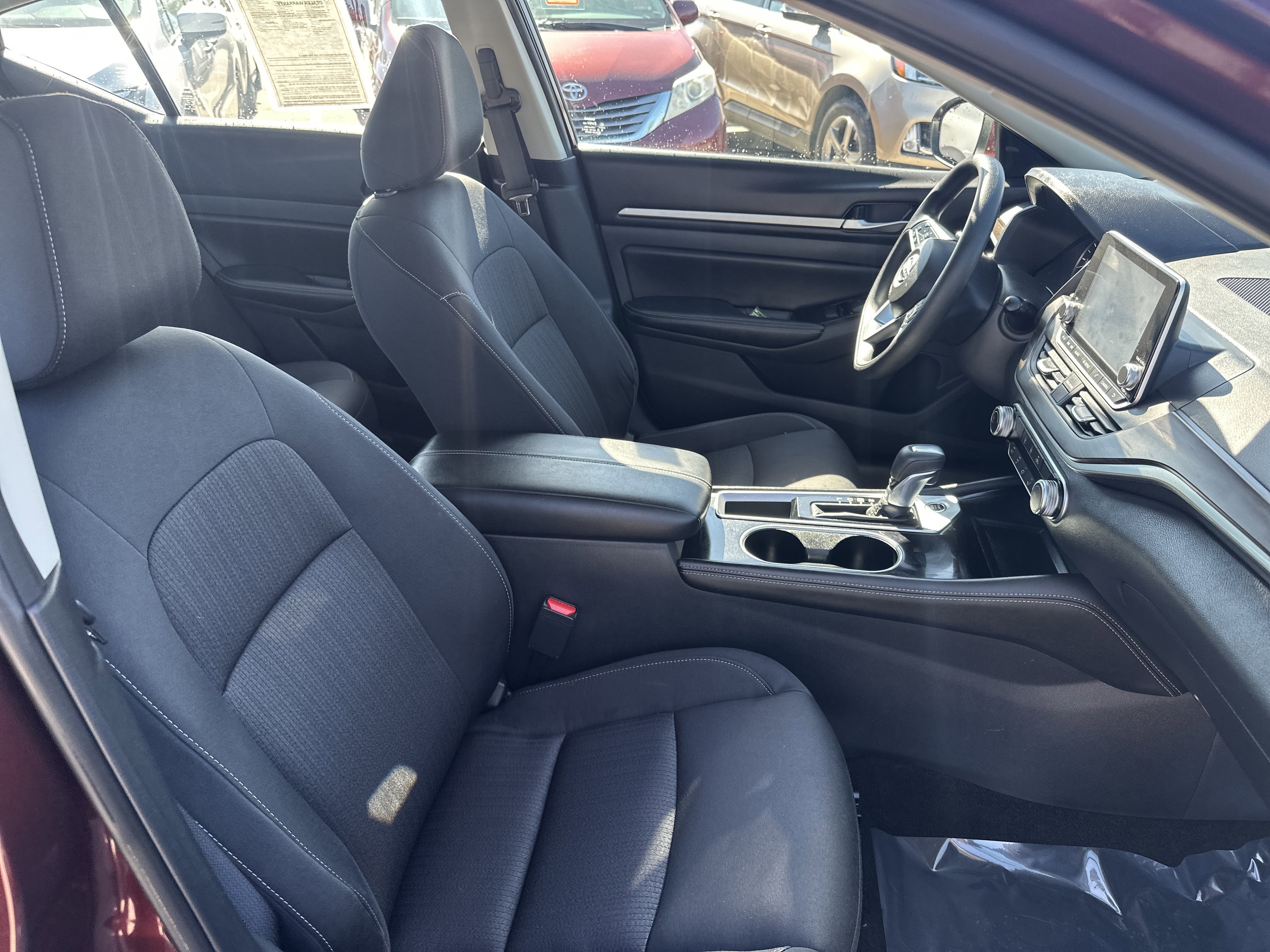 Used 2023 Nissan Altima 2.5 SV image 13