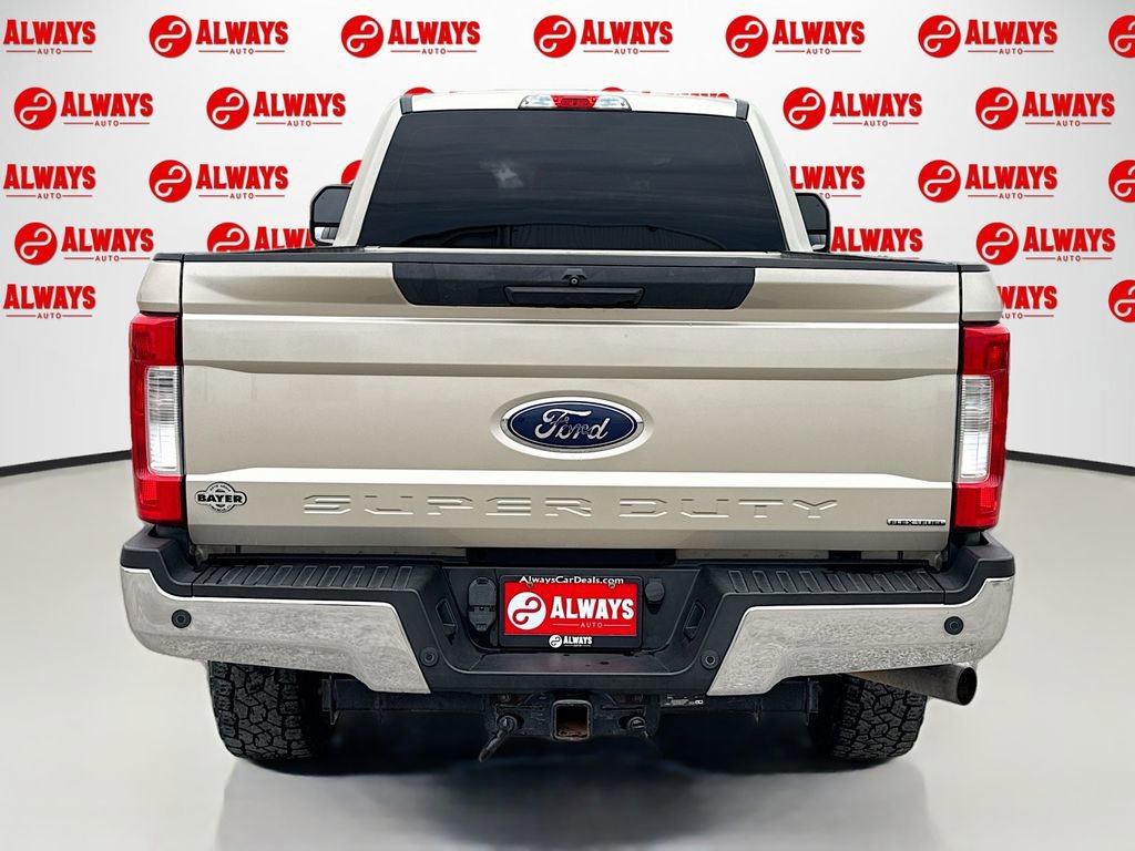 Used 2017 Ford F250 XLT w/ XLT Value Package AWD/4WD image 7