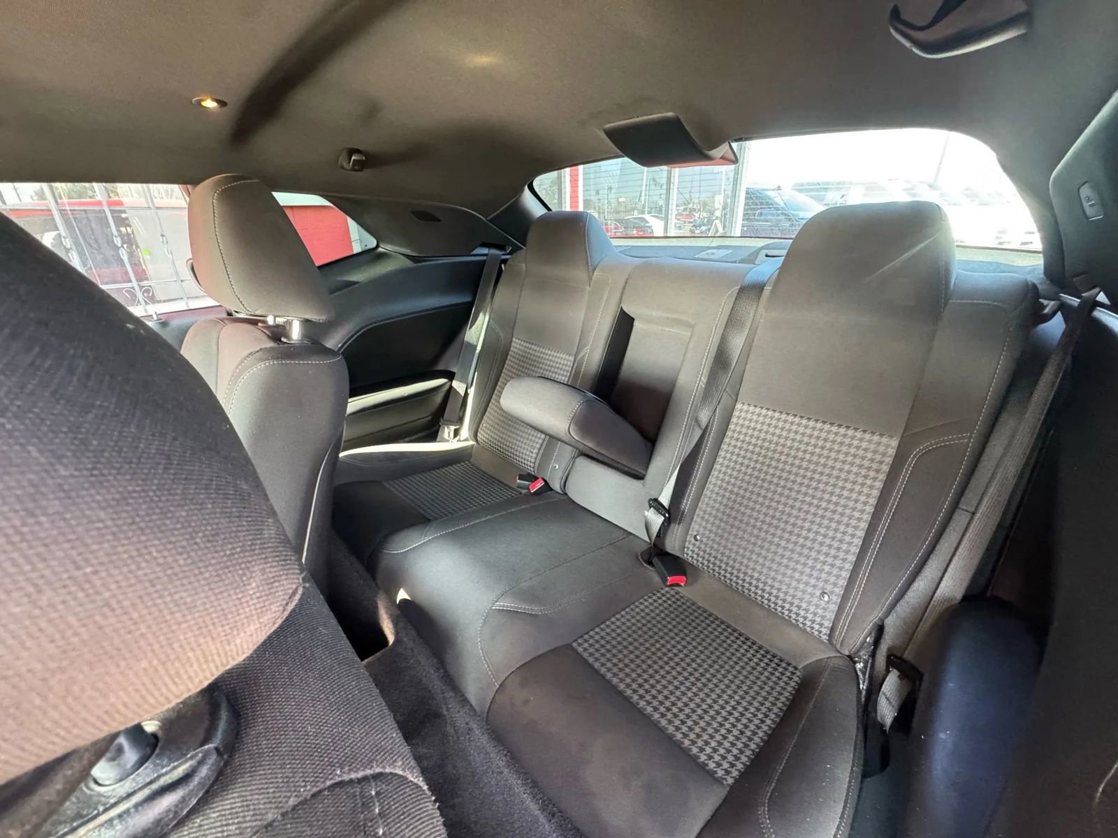 Used 2018 Dodge Challenger SXT image 11