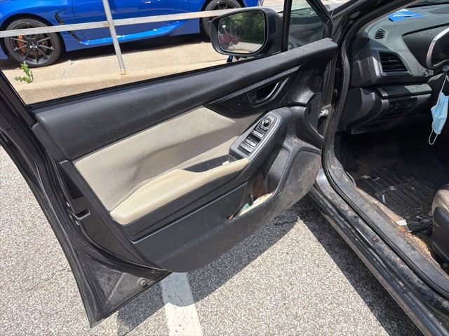 Used 2018 Subaru Impreza 2.0i Premium w/ Eyesight & BSD & Rcta AWD/4WD image 17