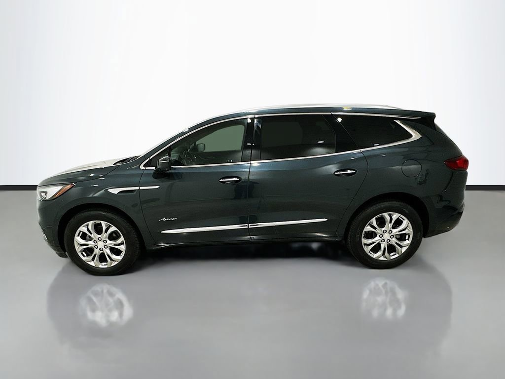 Used 2020 Buick Enclave Avenir w/ Avenir Technology Package FWD image 4