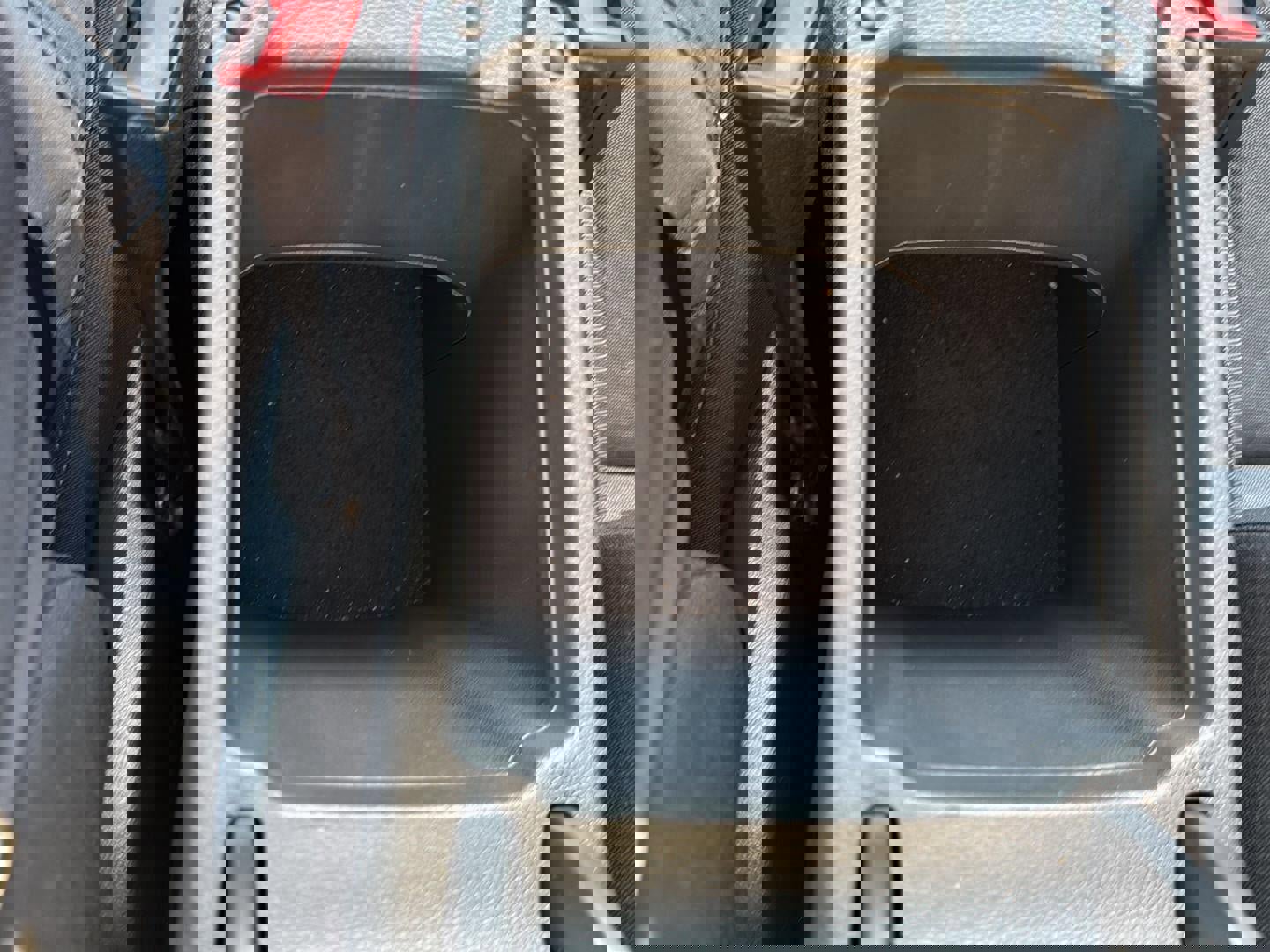 Used 2020 Volkswagen Tiguan S image 19