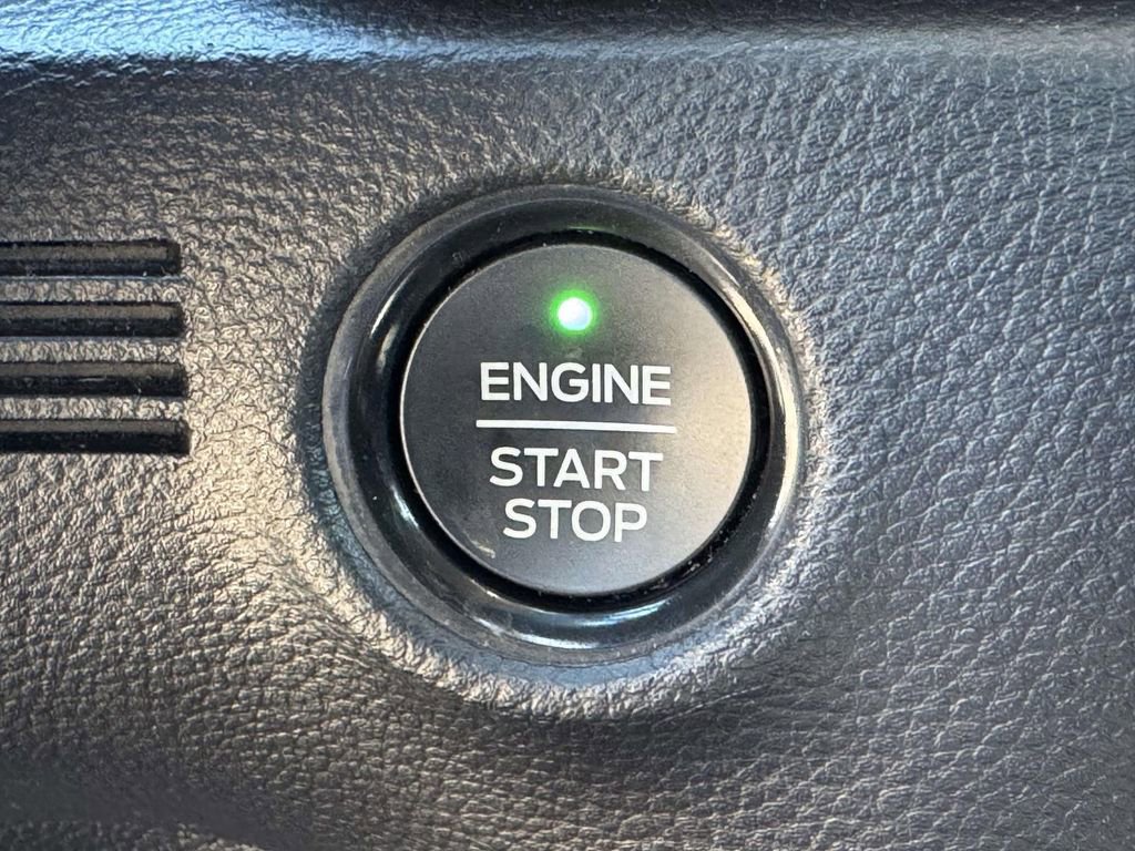 Used 2021 Ford Ranger Lariat w/ Equipment Group 501A High image 9