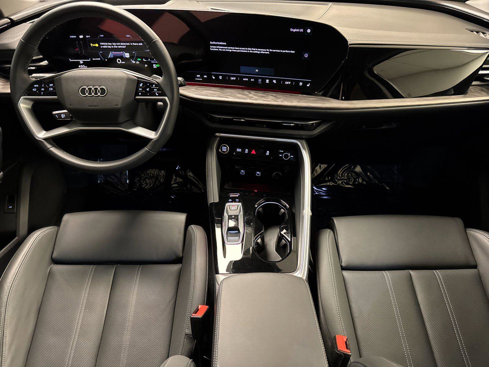 Used 2025 Audi Q5 Premium Plus w/ Premium Plus image 13