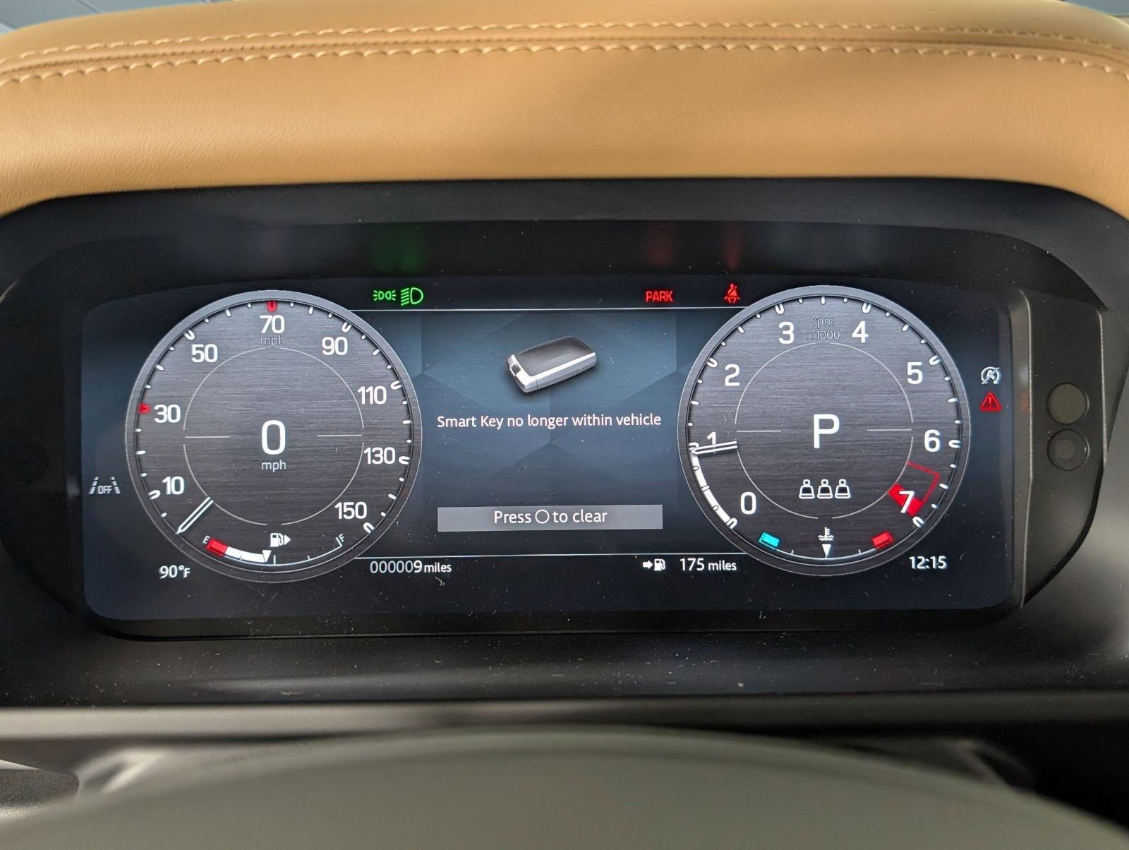 Used 2025 Land Rover Defender 110 S image 26