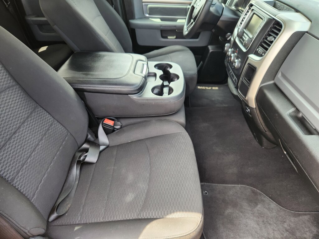 Used 2020 RAM 1500 Classic Warlock AWD/4WD image 13