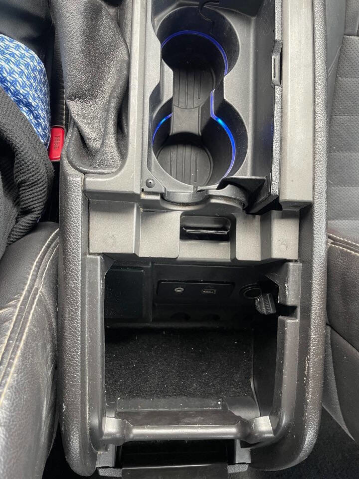 Used 2013 Ford Mustang Premium RWD image 41