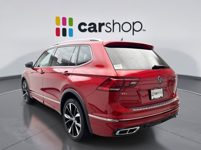 Used 2024 Volkswagen Tiguan SEL R-Line AWD/4WD image 3