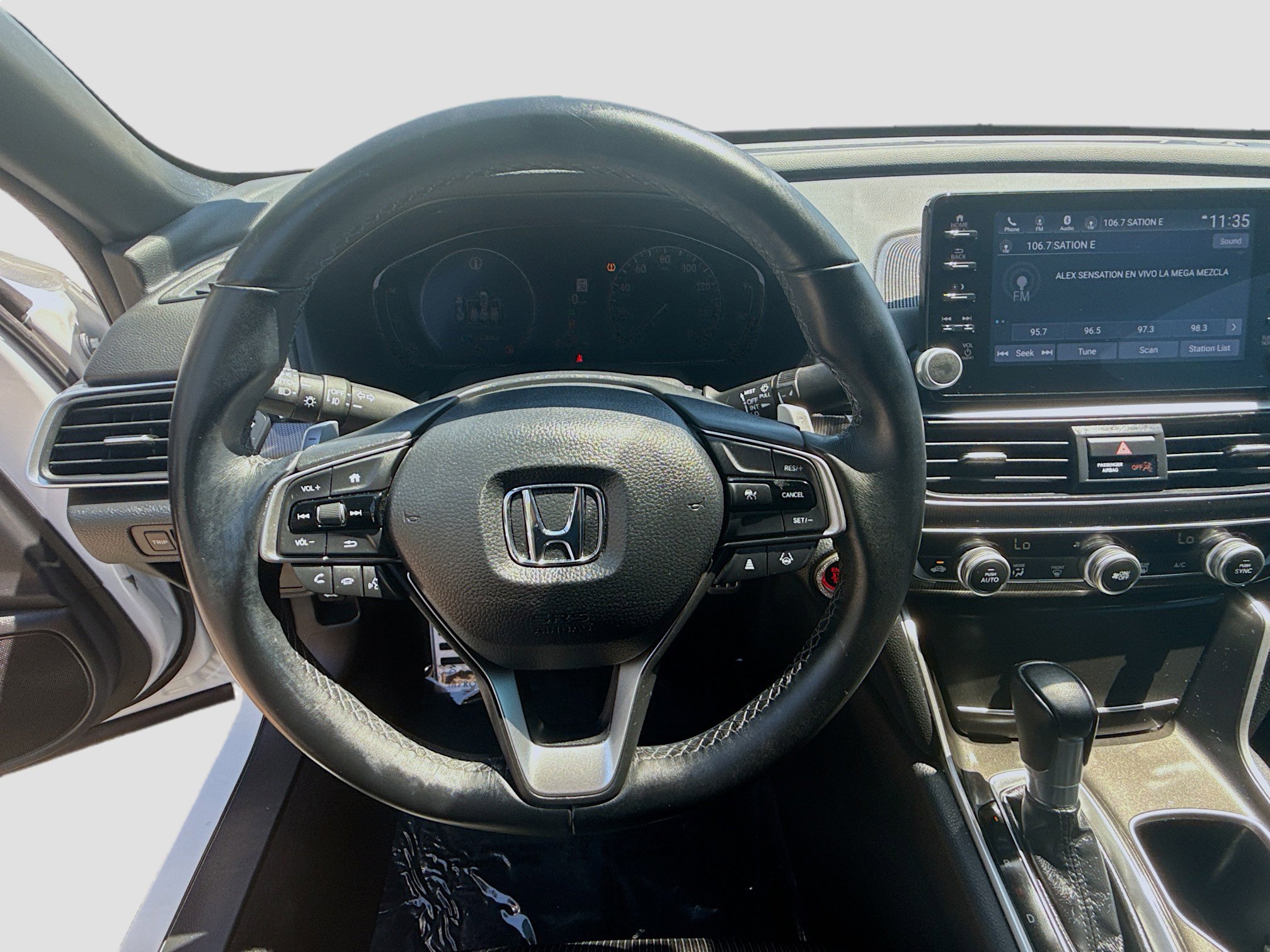 Certified 2022 Honda Accord Sport image 10