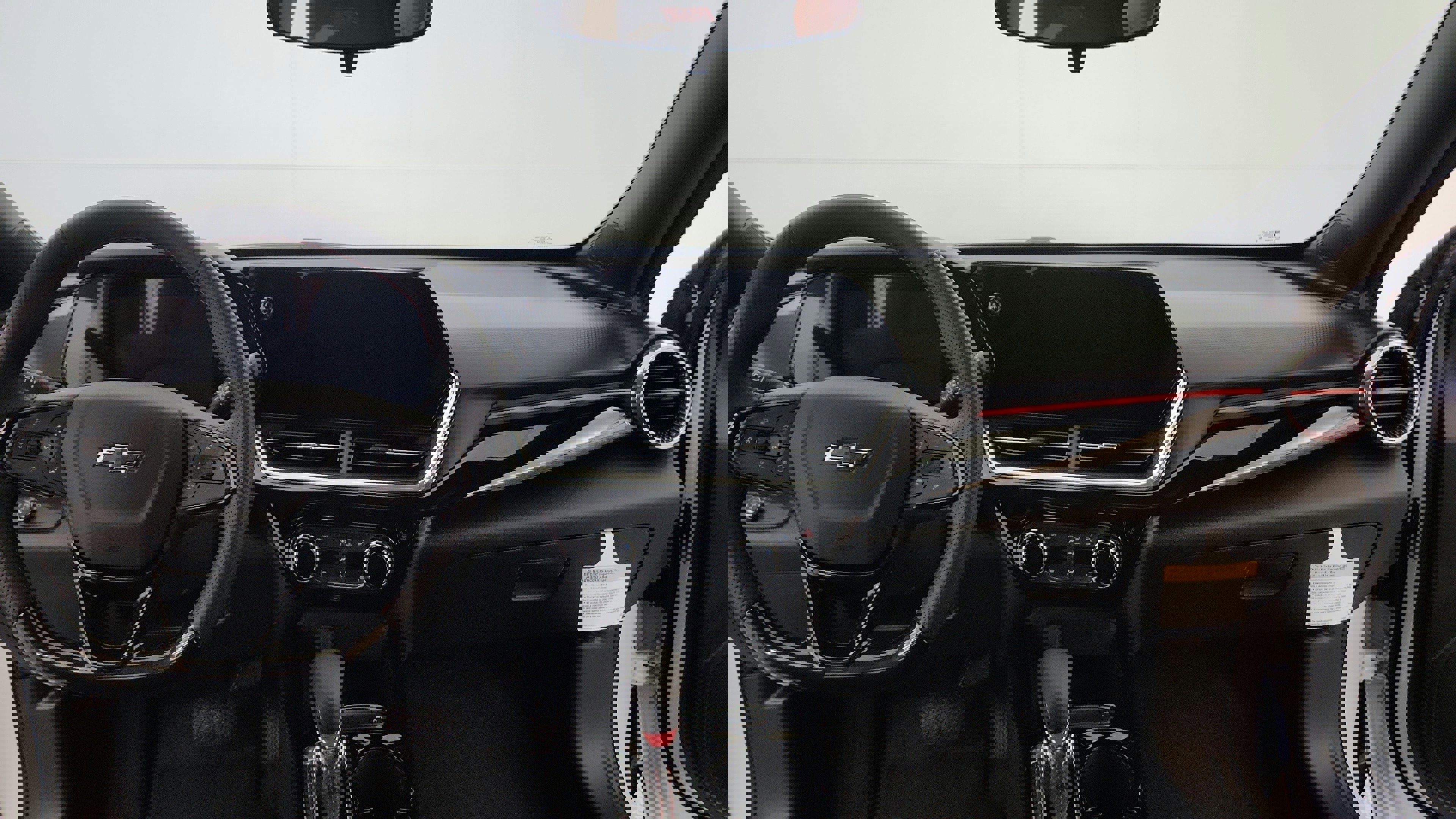 New 2026 Chevrolet Trax RS w/ Sunroof Package image 34