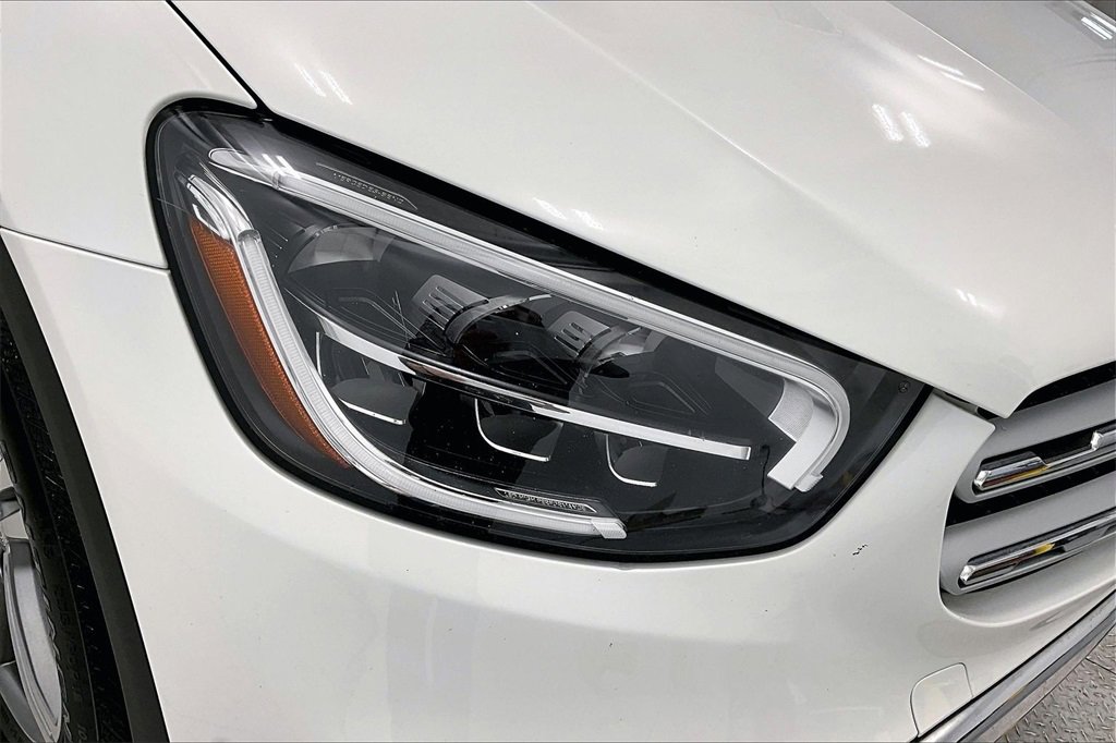 Used 2021 Mercedes-Benz GLC 300 4MATIC image 30