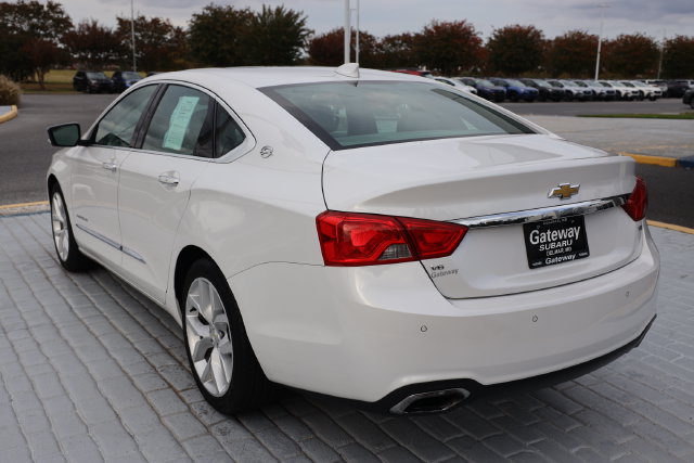 Used 2015 Chevrolet Impala LTZ FWD image 3