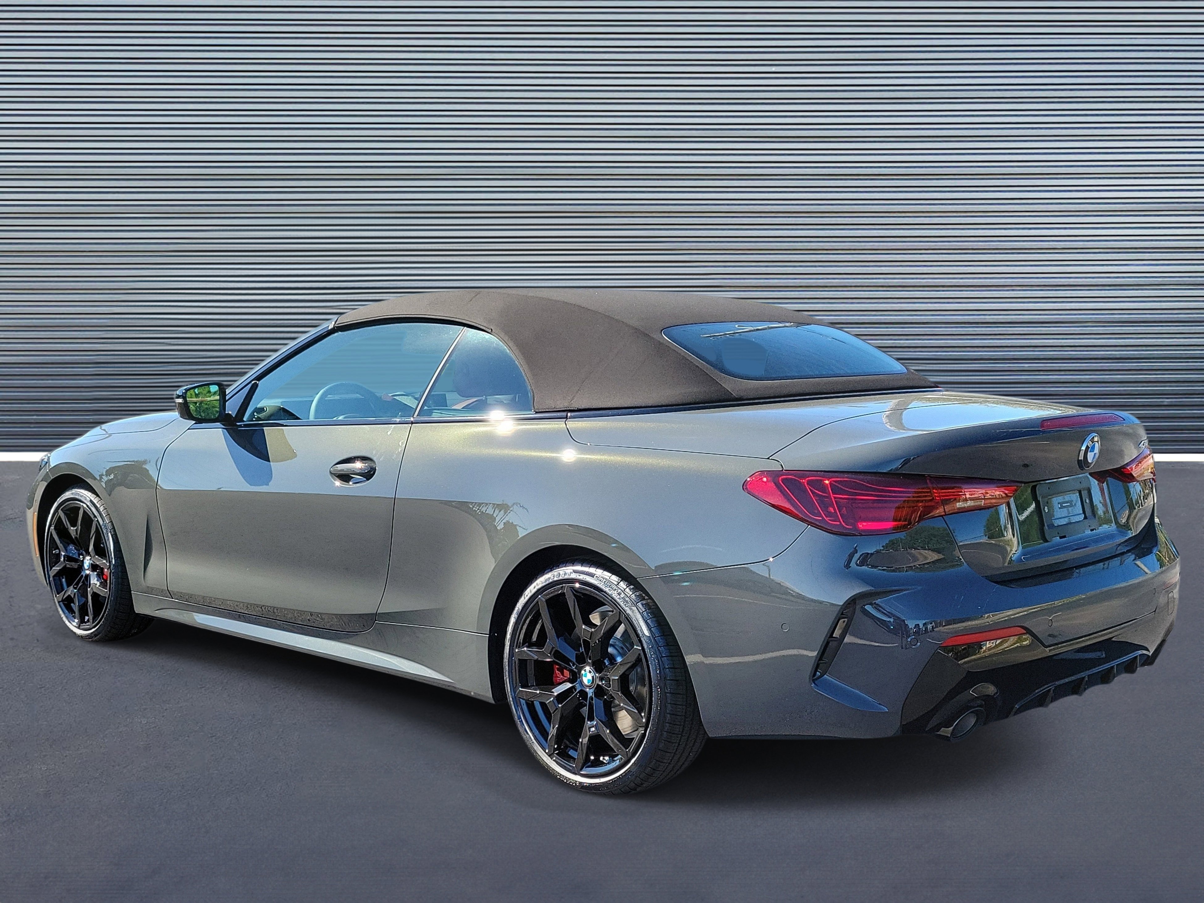 New 2026 BMW 430i Convertible w/ M Sport Package image 4