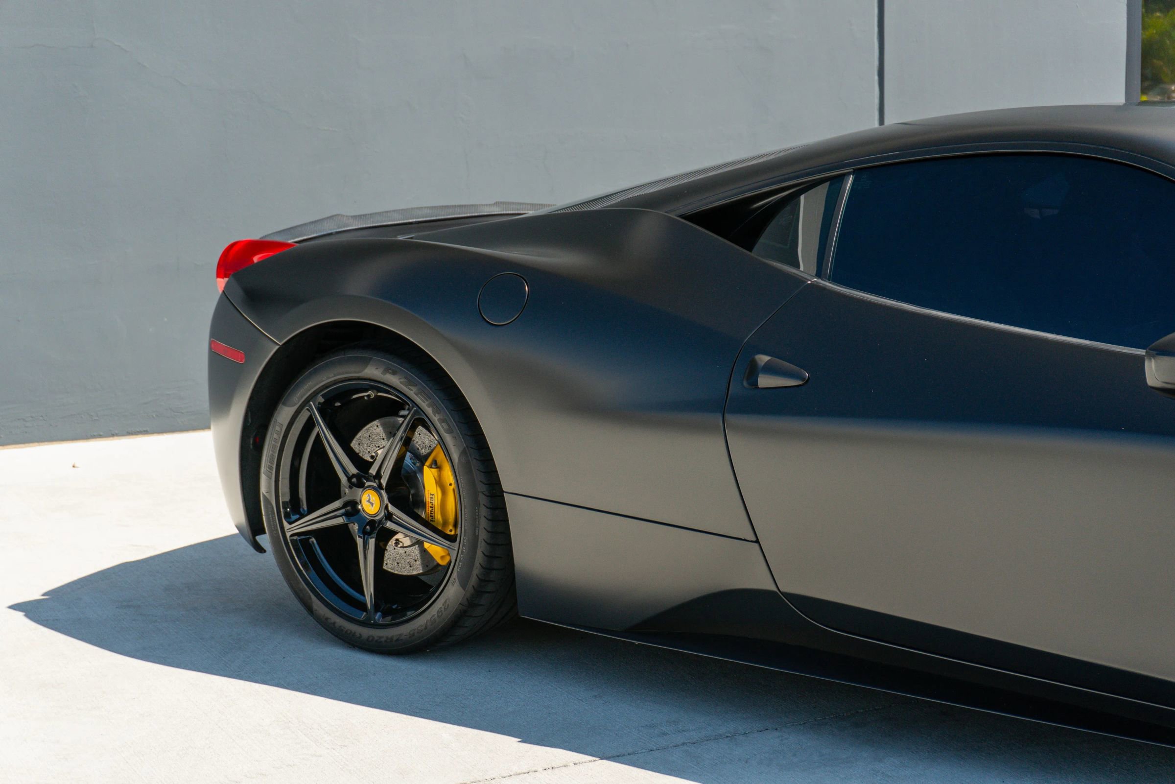 Used 2012 Ferrari 458 Italia Coupe image 31