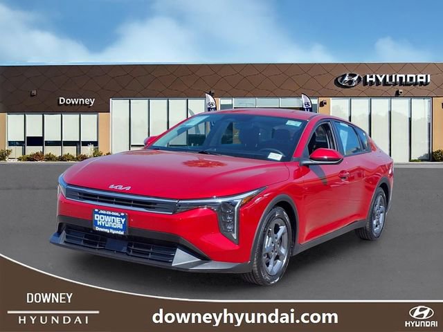 Used 2025 Kia K4 LXS FWD image 1