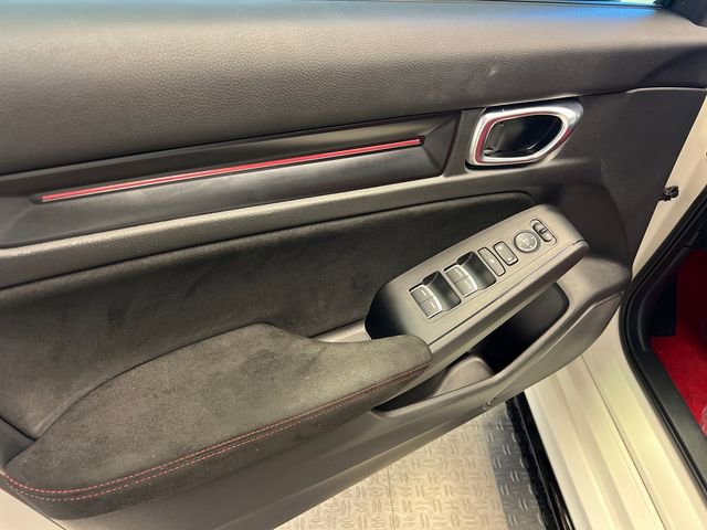 Used 2024 Honda Civic Type R image 7