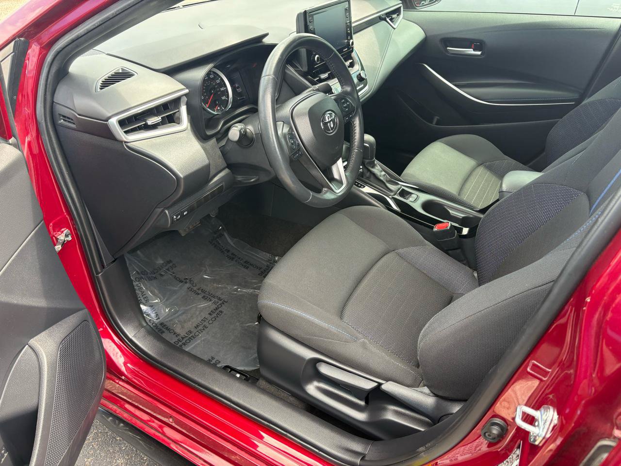 Used 2022 Toyota Corolla SE FWD image 18