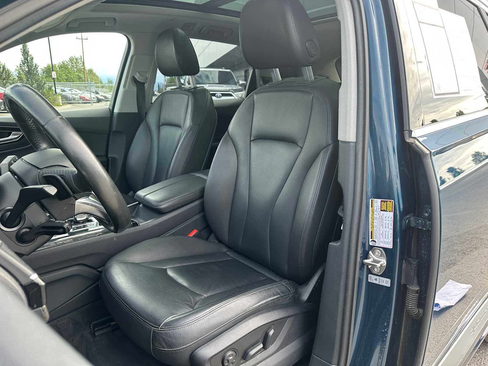 Used 2018 Audi Q7 3.0T Premium Plus image 24