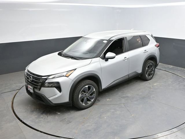 Used 2025 Nissan Rogue SV AWD/4WD image 38