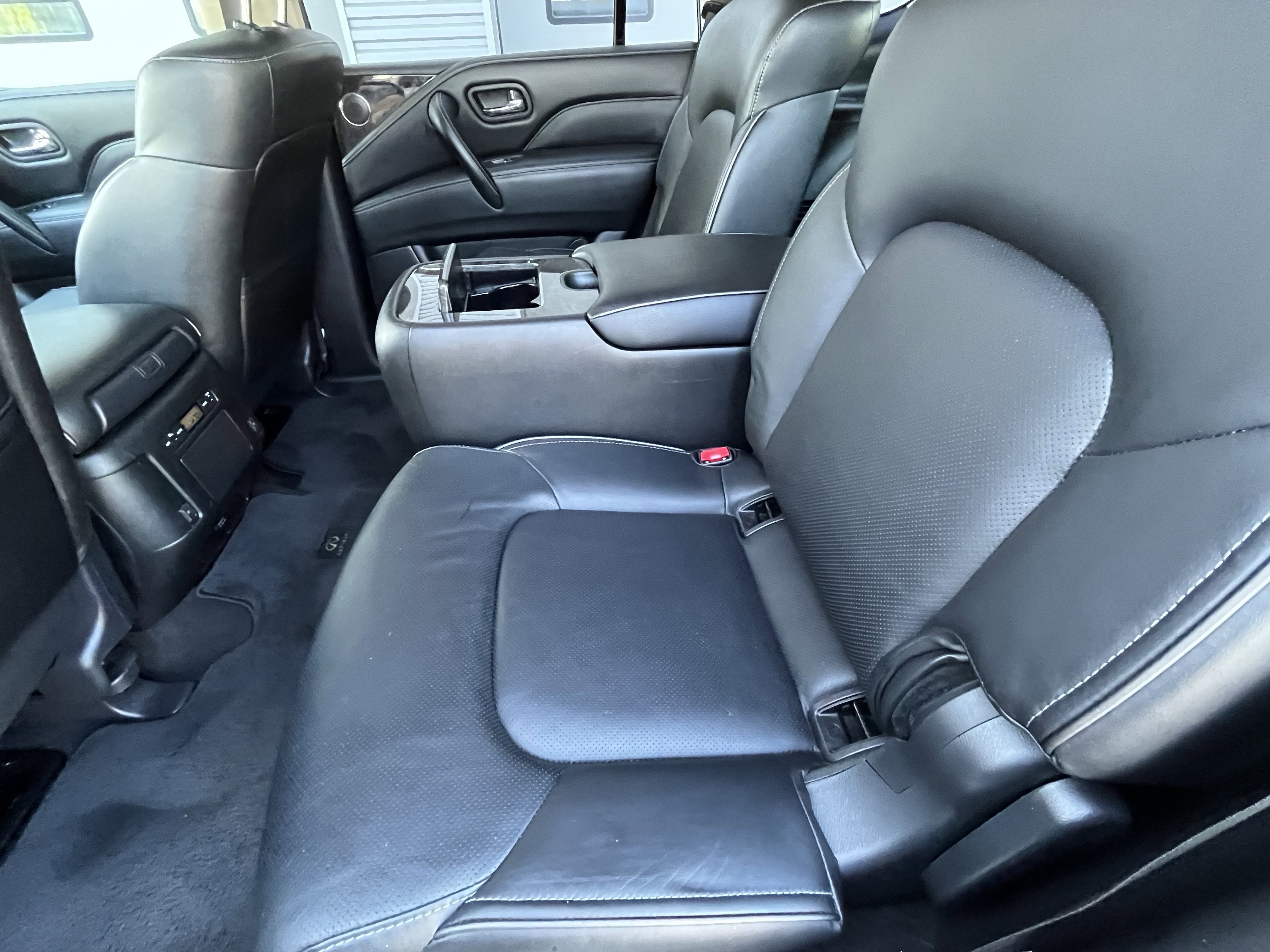 Used 2020 INFINITI QX80 Luxe w/ Proassist Package AWD/4WD image 31