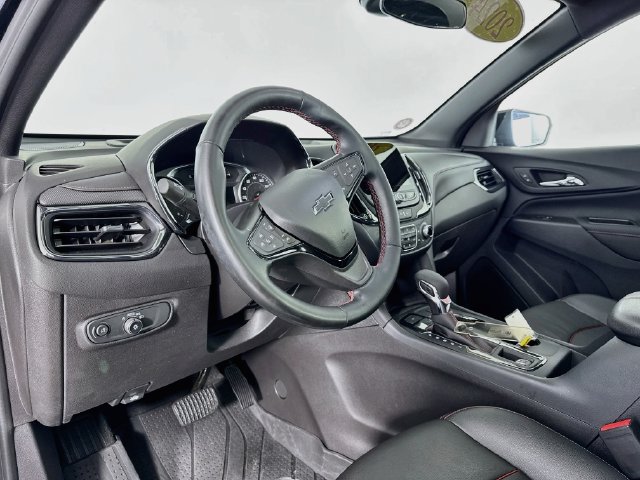 Used 2024 Chevrolet Equinox RS w/ RS Leather Package AWD/4WD image 9